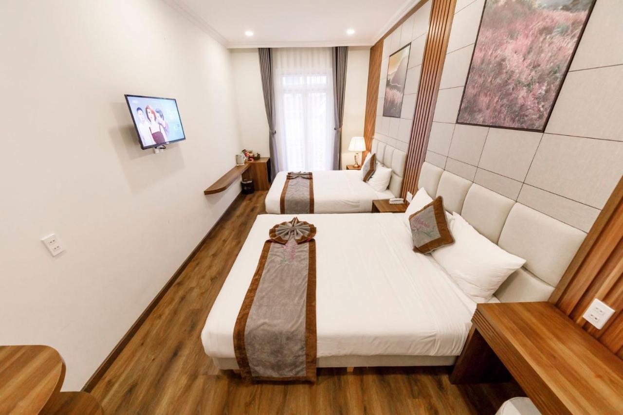 Wisteria Hotel Dalat Exterior foto